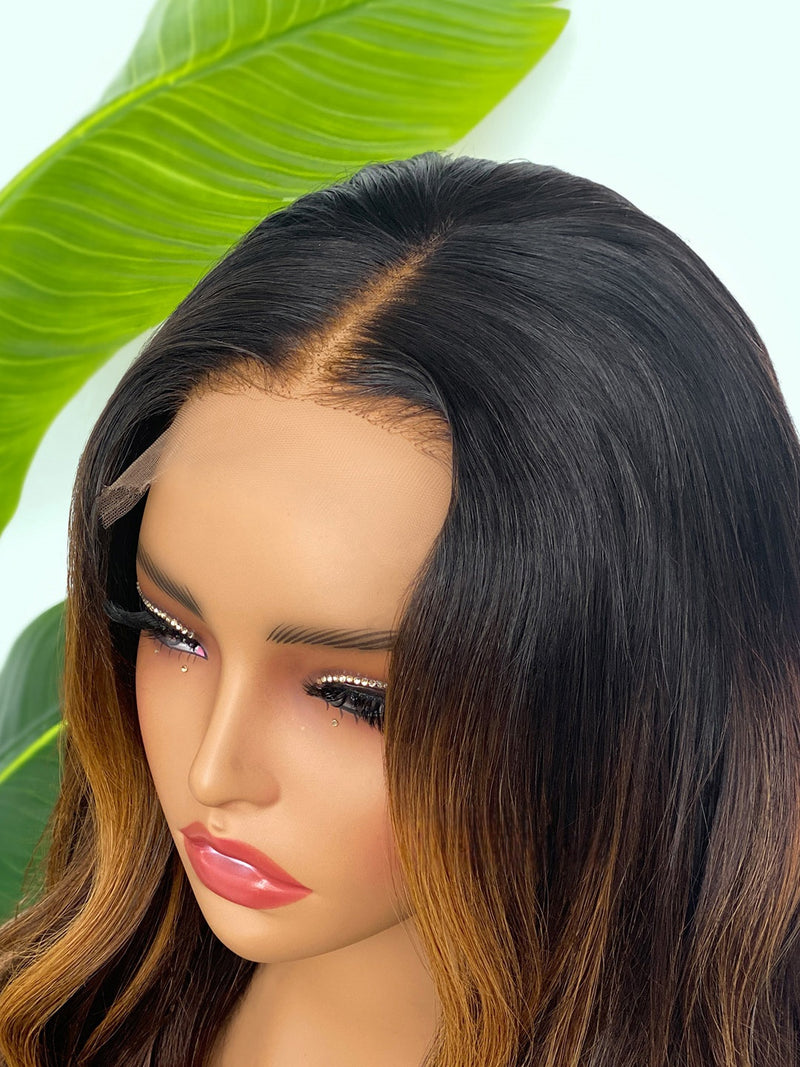 [SalonLux] 13x4 HD Lace Highlight Wavy Preplucked Human Hair Lace Front Wig